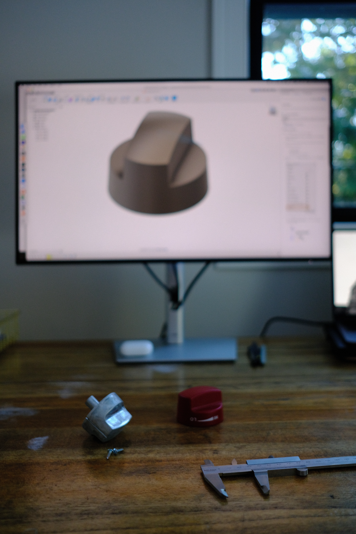 3D model with calipers